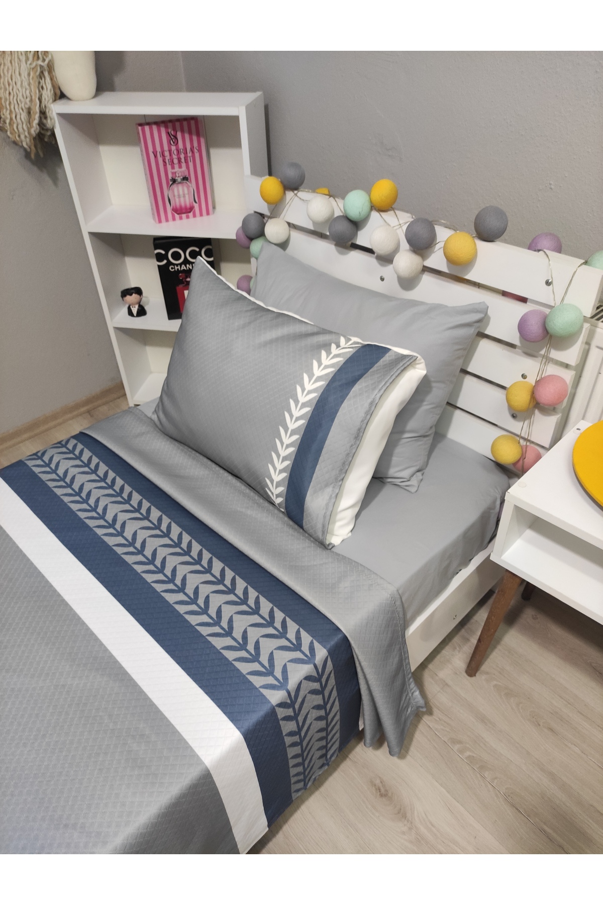 4 parça DEFNE BORDÜRLÜ (%100 pamuk 120X200 lastikli çarşaflı)Tek Kişilik Pike yatak örtüsü takımı