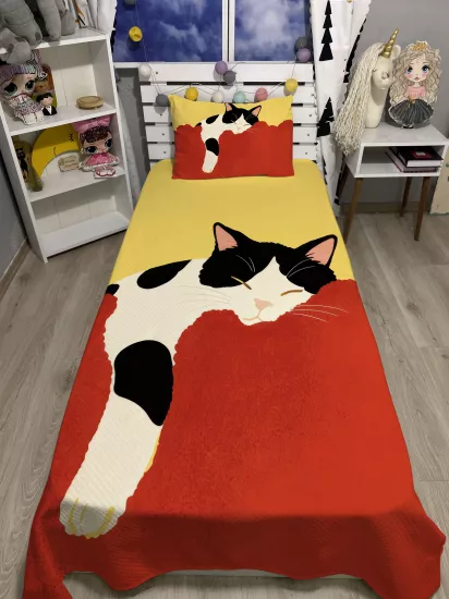 Uykucu Kedi Tek Kişilik Pike ve Yastık Kılıfı