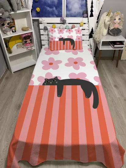 Şeritli Uykucu Kedi Tek Kişilik Pike ve Yastık Kılıfı